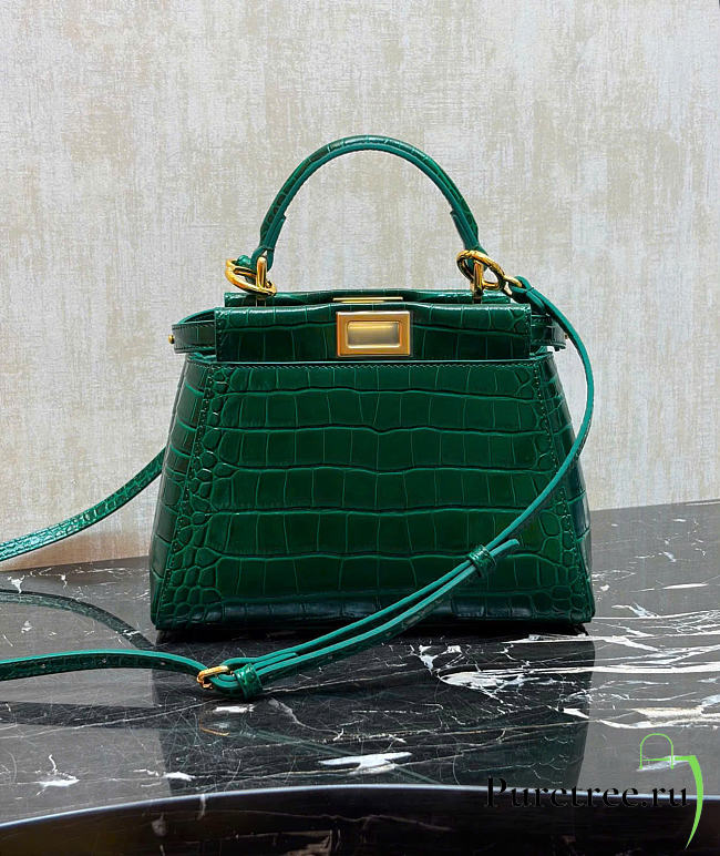 FENDI | Peekaboo Mini Precious skin in green - 1