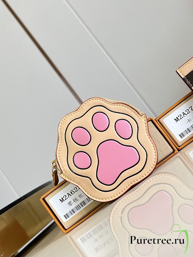 LOUIS VUITTON | Paw Coin Pouch Monogram Pets Beige - 1