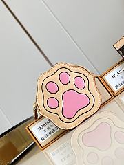 LOUIS VUITTON | Paw Coin Pouch Monogram Pets Beige - 1