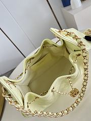 CHANEL | Small 25 Hobo Bag Caviar In Pastel Yellow - 4