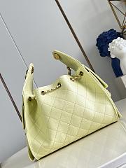 CHANEL | Small 25 Hobo Bag Caviar In Pastel Yellow - 3