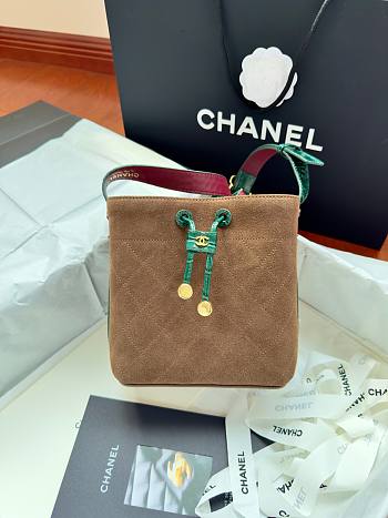 CHANEL | Bucket Bag In Suede Brown