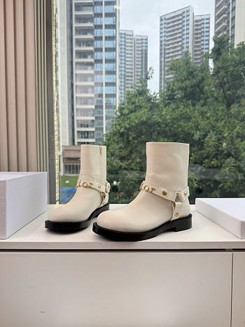 DIOR | Bolt Ankle Boot In Calfskin White