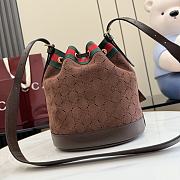 GUCCI | Venice small bucket bag in suede brown  - 5