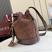 GUCCI | Venice small bucket bag in suede brown  - 4