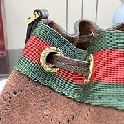 GUCCI | Venice mini bucket bag in suede brown - 6