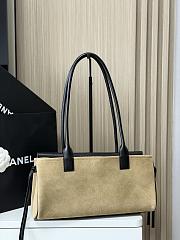 CHANEL | Shopping Tote Black Grained Calfskin and Beige Suede - 5