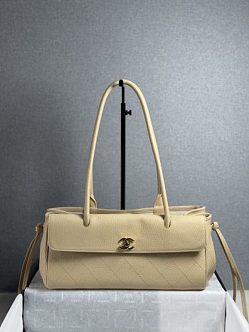 CHANEL | Shopping Tote Black Grained Calfskin In Ivory